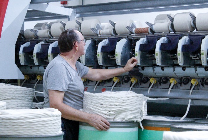 Indústria têxtil se adapta a novo consumidor: rapidez e qualidade passam a ser prioridade