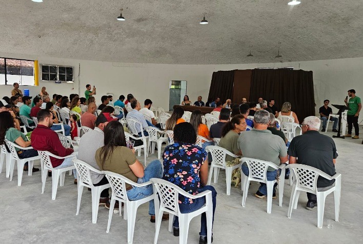 Piscicultores de Carangola e Região Criam Associação para Fortalecer Produção e Mercado de Peixes Ornamentais