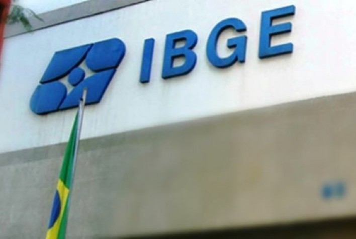 Setor de serviços fecha 2025 com alta de 2,8%, mas encerra o ano com leve retração em dezembro