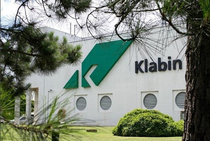 Klabin inicia 2026 com alta demanda e prevê ano positivo para papel e celulose