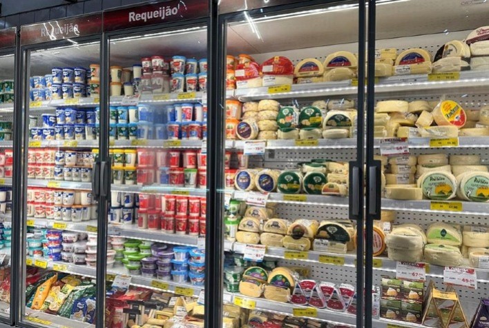 Perspectivas do mercado leiteiro em 2026 em meio a cenário econômico desafiador