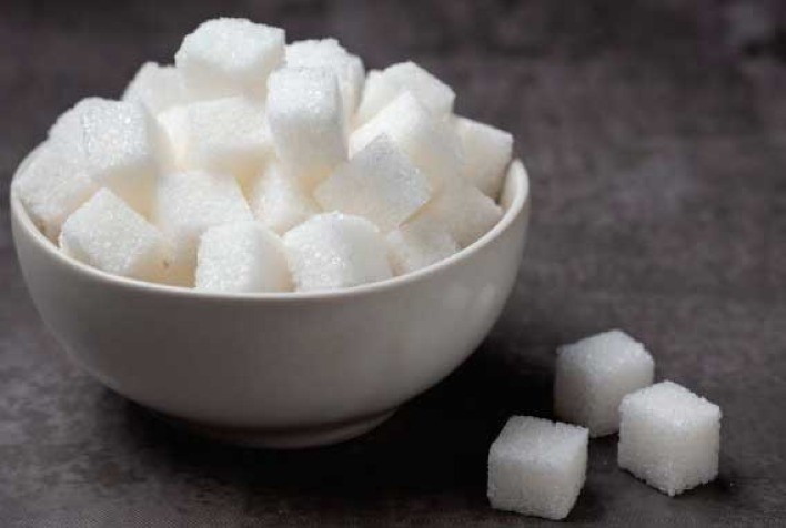 Mercado do Açúcar em Ajuste: Queda no Brasil, Reação Internacional e Efeitos da Política de Juros Altos