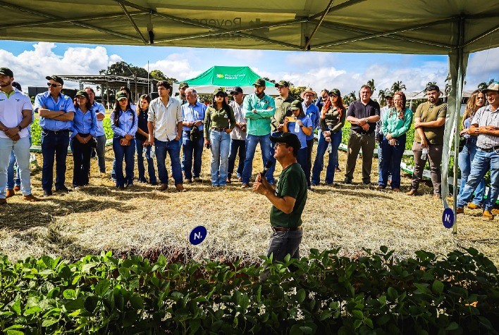 Nova biossolução chega ao Brasil e promete aumentar produtividade de soja e milho