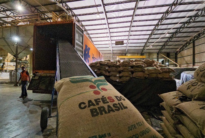 Exportações de café do Brasil caem em fevereiro e somam 2,6 milhões de sacas