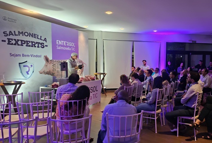 Boehringer Ingelheim reúne especialistas em suinocultura para debater salmonelose