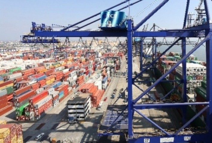 Governo libera R$ 15 bilhões em crédito para exportadores e amplia apoio ao comércio exterior