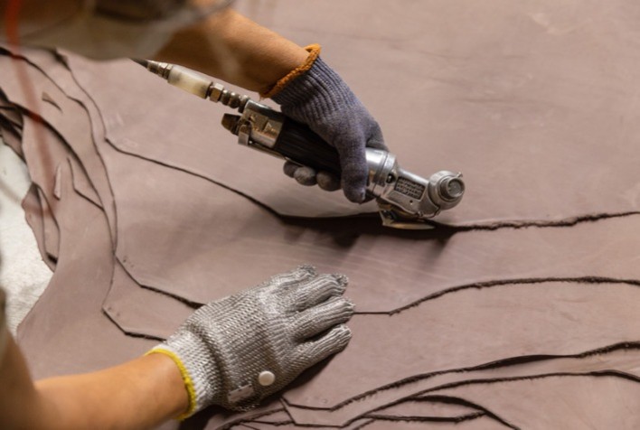 JBS Couros lança tecnologia que economiza água e reduz energia no curtimento de peles