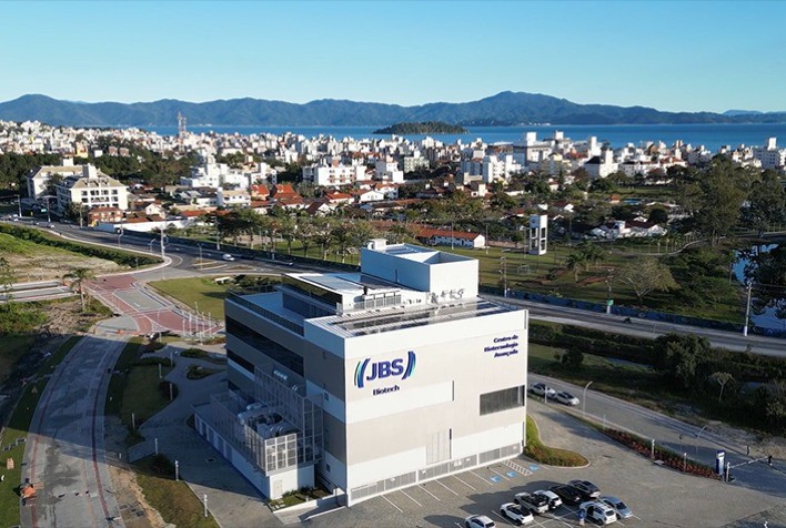 JBS inaugura centro de biotecnologia para desenvolver “superproteínas” e avançar na nutrição de precisão