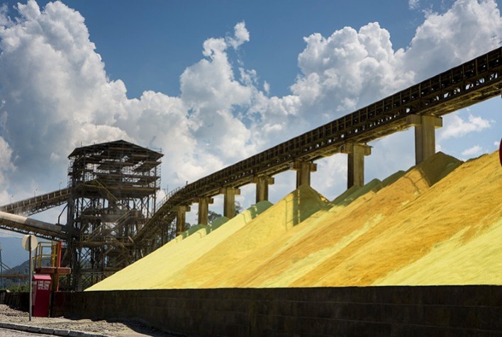 Alta histórica do enxofre eleva custos e pressiona cadeia de fertilizantes em 2026
