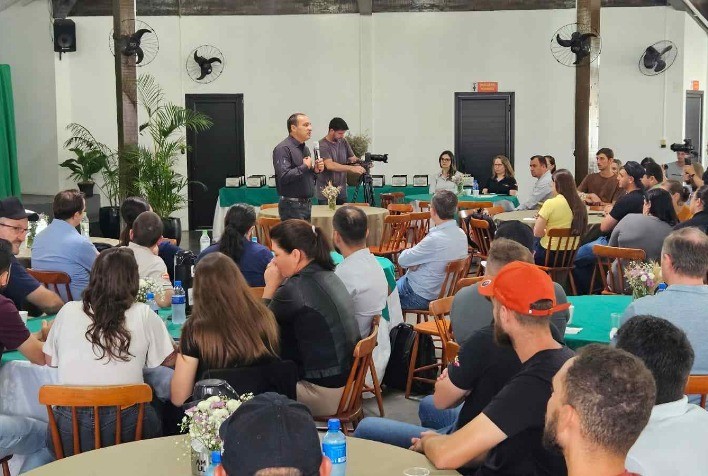 Jovem SuperAgro impulsiona sucessão familiar no agro e capacita nova geração de gestores rurais em SC
