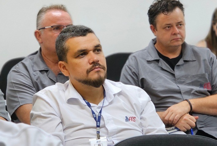 Indústria têxtil aposta em capacitação própria para aumentar produtividade e formar especialistas no Brasil