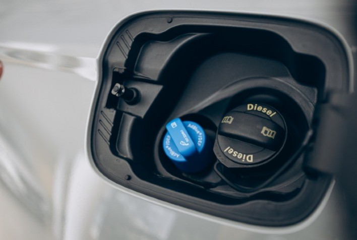 Diesel lidera alta dos combustíveis em abril e amplia pressão sobre custos do agro e transporte