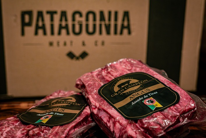 Carne Angus Certificada amplia presença no varejo premium durante a APAS Show 2026 em São Paulo