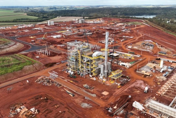 Coamo acelera construção de usina de etanol de milho no Paraná e projeto deve gerar até 2 mil empregos