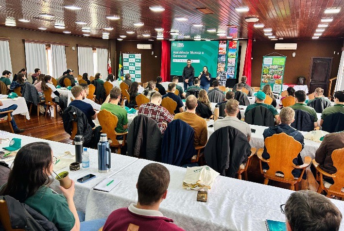 Sistema FAESC/SENAR capacita equipes da ATeG em Santa Catarina e reforça qualificação técnica no campo