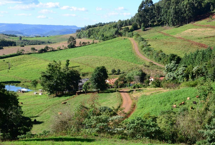 Santa Catarina aprova R$ 12 milhões em Crédito Fundiário para 41 famílias de agricultores adquirirem terras rurais