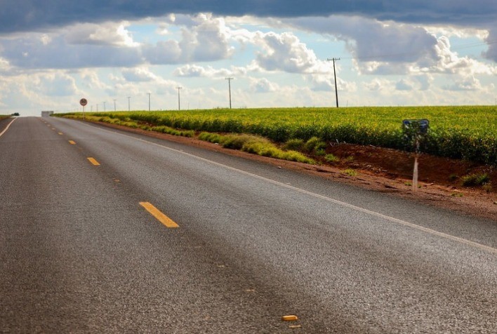 Famato esclarece regras sobre faixas de domínio em rodovias federais e reforça direitos dos produtores rurais
