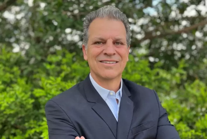 Cobb-Vantress defende equilíbrio entre cálcio e fósforo em dietas de frangos de corte