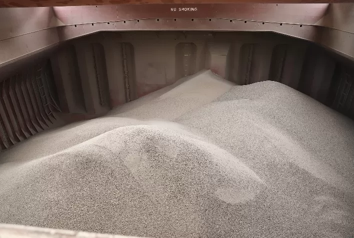 Biocombustível de bagaço de cana é exportado pelo Porto de Paranaguá