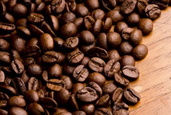 Café: Cotações voltam a subir mais de 100 pontos em Nova York; Londres opera com estabilidade