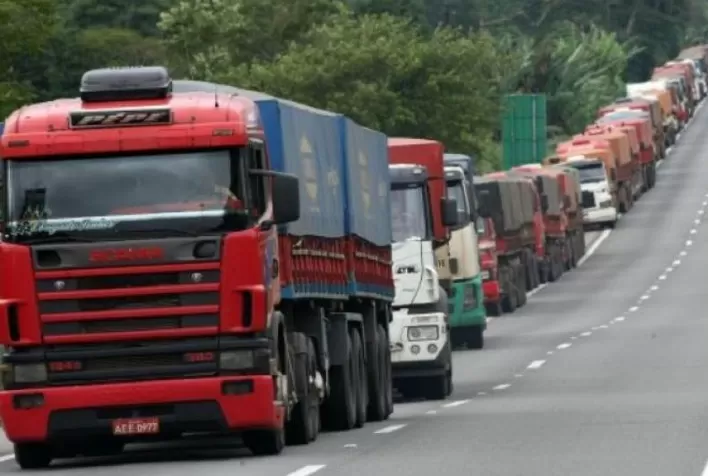 Conselho confirma greve de caminhoneiros para 1º de fevereiro