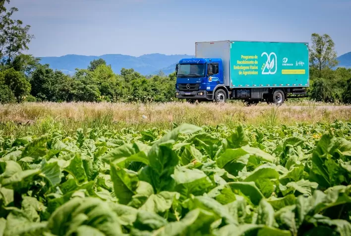 Alto Vale catarinense participa da correta destinação de embalagens de agrotóxicos