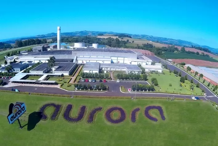 Com venda de carnes para China, Aurora atinge recorde de R$14,6 bi de receita em 2020