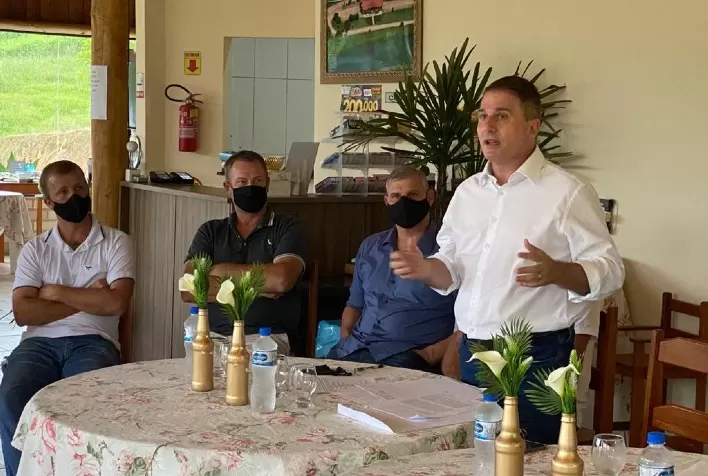 Secretaria da Agricultura planeja investir em projetos para levar internet para o meio rural