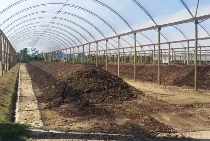 Compostagem inteligente acelera tratamento de resíduos orgânicos com respeito à natureza