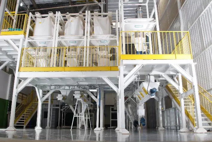 Aleris inaugura primeira fábrica no Brasil e tecnologia exclusiva