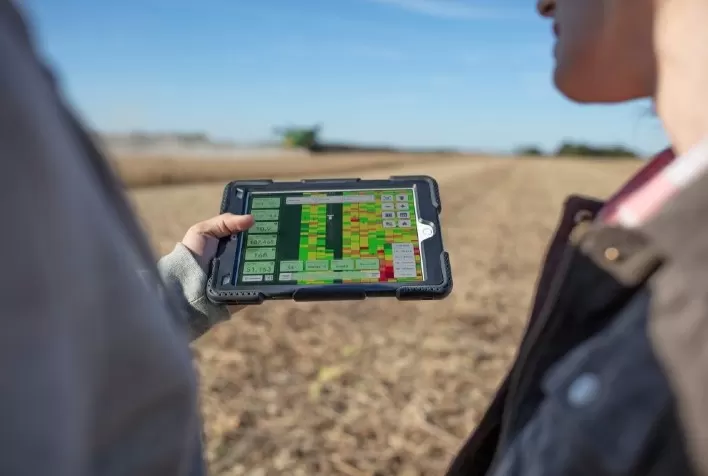 Impulsionada por crescimento no Brasil, plataforma de agricultura digital da Bayer chega a 60 milhões de hectares mapeados
