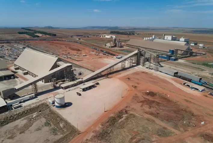 Terminal de Rondonópolis tem capacidade para receber até 2 mil caminhões por dia no auge da safra