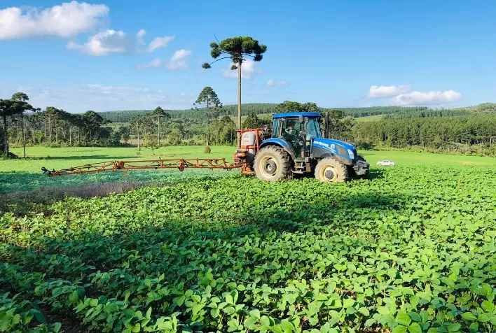 Tecnologia biológica ajuda agricultores a proteger o solo e a obter melhor produtividade