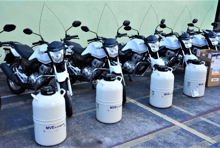 Emater-MG entrega equipamentos para melhoria genética do rebanho do Sul de Minas