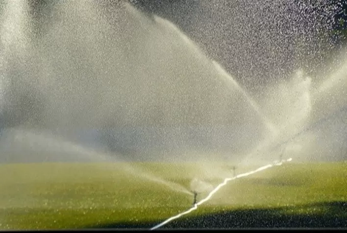 Abapa doa kits de irrigação para pequenos agricultores de São Desidério