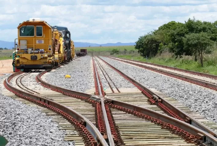 Ferrogrão tirará 1 milhão de toneladas de CO2 da atmosfera, afirma ministro