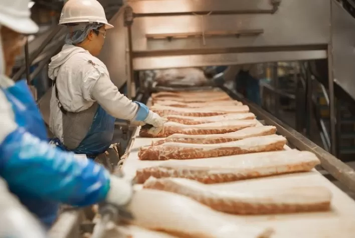 Dados da exportação de carne bovina na primeira semana de julho mostram que queda do dólar pouco influenciou na demanda internacional