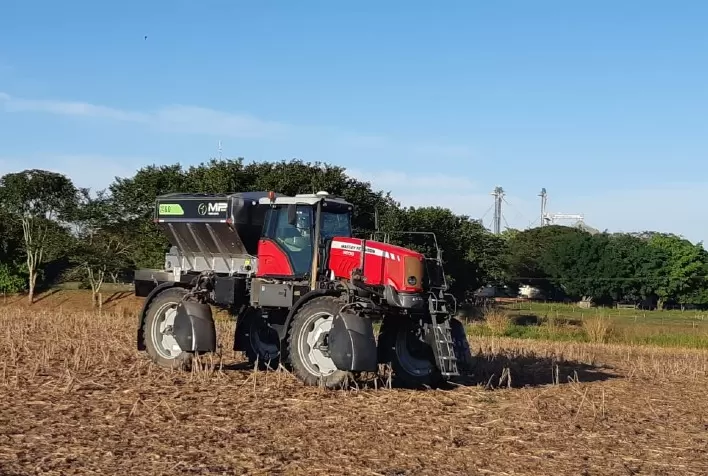 Transformar pulverizador em distribuidor de fertilizantes é sustentável ao setor
