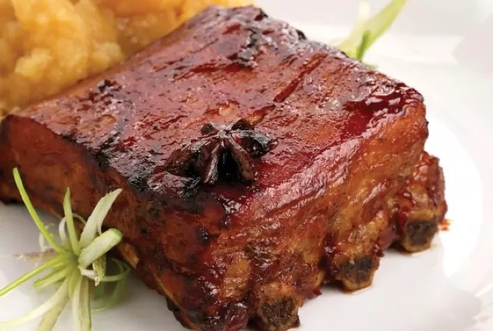 Perdigão aposta em conteúdo dedicado a cortes suínos para churrasco