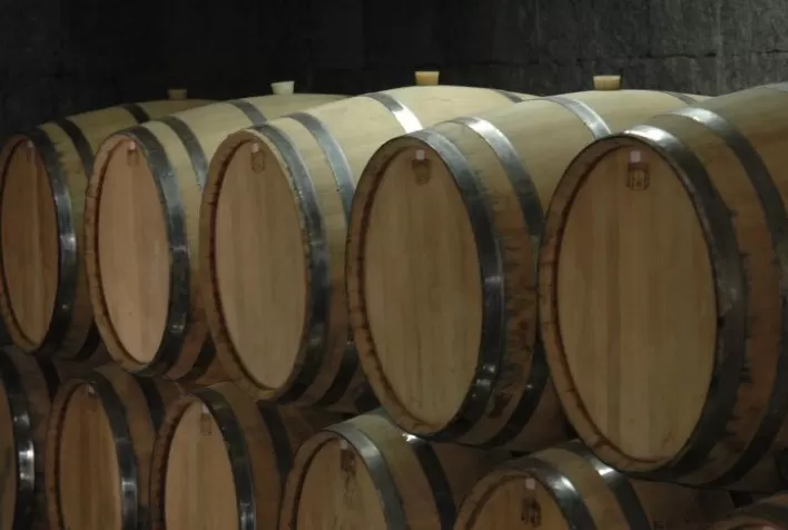 Produção de vinho na França deve cair 29%