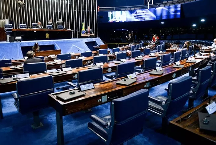 Senado aprova nova tolerância na pesagem de caminhões de carga