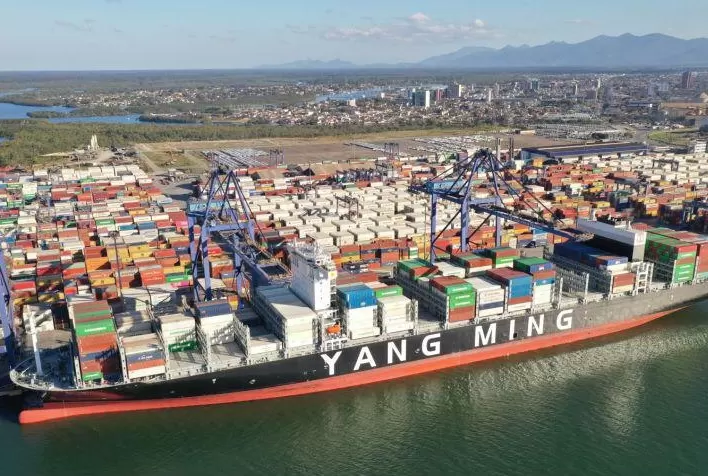 Terminal de Contêineres de Paranaguá movimenta maior volume mensal de carnes e congelados na história