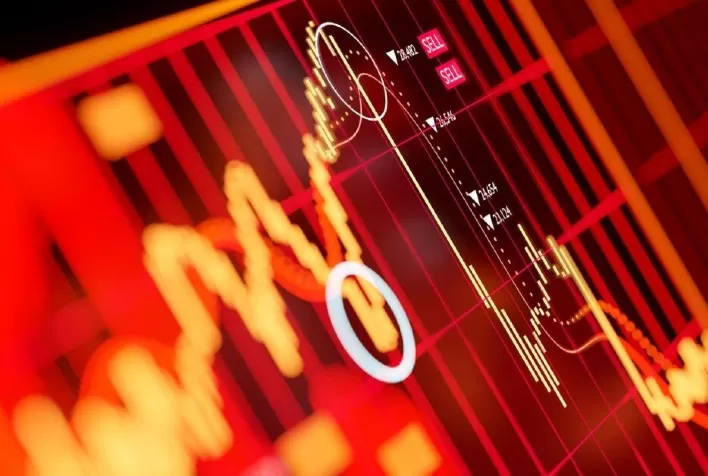 Bovespa tem forte queda por receio de 'furo' no teto de gastos