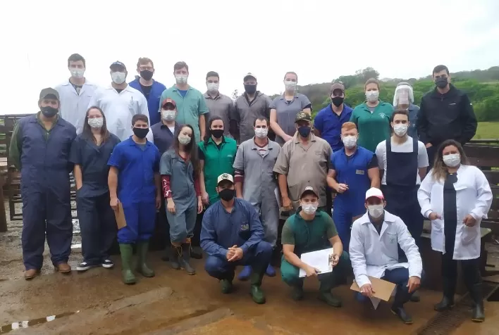 Controle da brucelose e tuberculose em bovinos é foco de capacitação para técnicos da ATeG