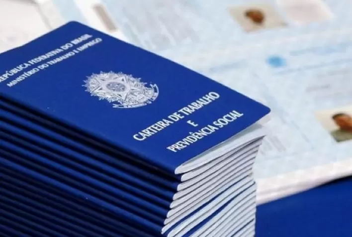 Desemprego cai mais do que o esperado no trimestre encerrado em agosto, reforçando mensagem de recuperação do mercado de trabalho brasileiro