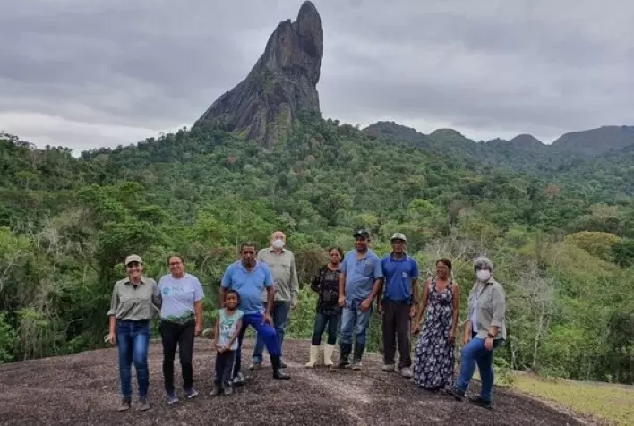 Serviço Florestal apoia cultivo de café em consórcio com pau-brasil e viveiro da espécie na Bahia