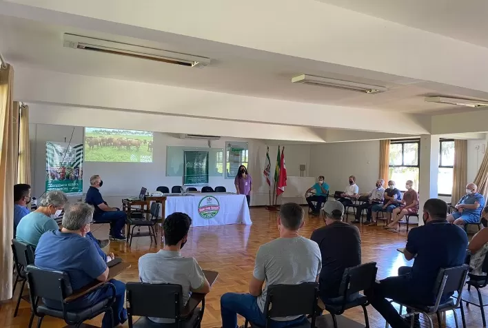 Novo grupo da ATeG Bovinocultura de Corte inicia em Araranguá