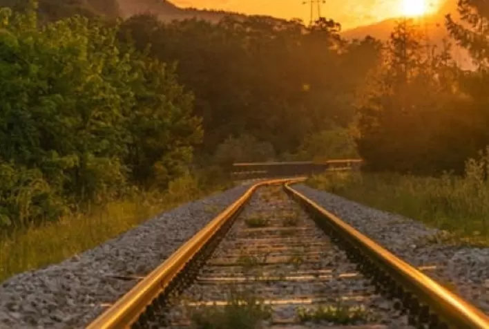 Desenvolvimento ferroviário cria pequenos ramais em indústrias do interior de SP