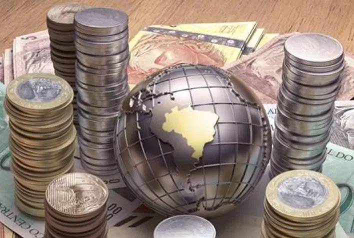 Mercado aguarda dados de inflação no Brasil e nos EUA
