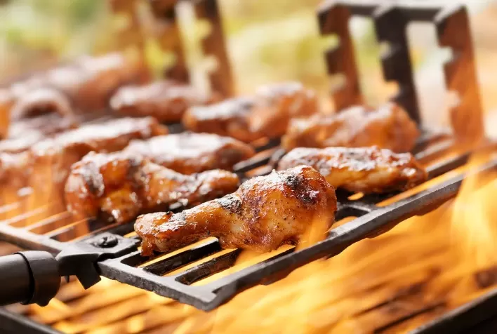 ABPA promove campanha por churrasco com mais carne de frango, carne suína e ovos neste fim de ano